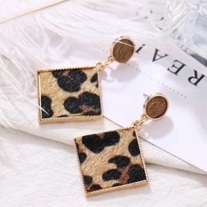 🎁3/$20🎁 NEW LEOPARD PRINT EARRINGS